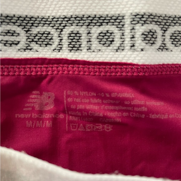 ✨Set of 2✨ New Balance Thongs - Picture 2 of 2